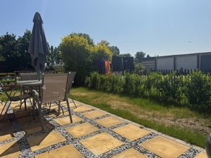 Photo 1- click for photo gallery